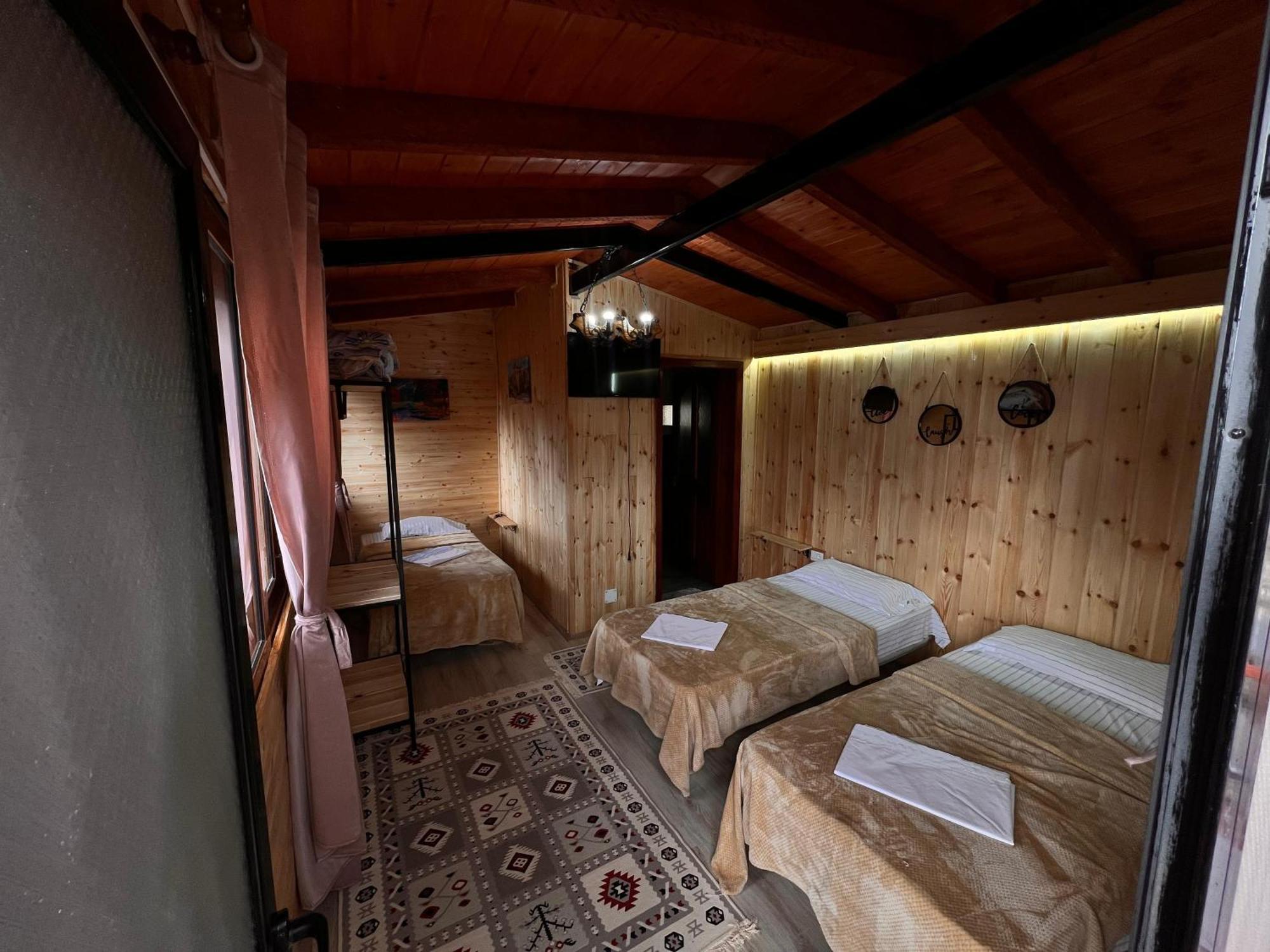 Rooms Merlika -Inside The Castle- Kruje Exterior photo